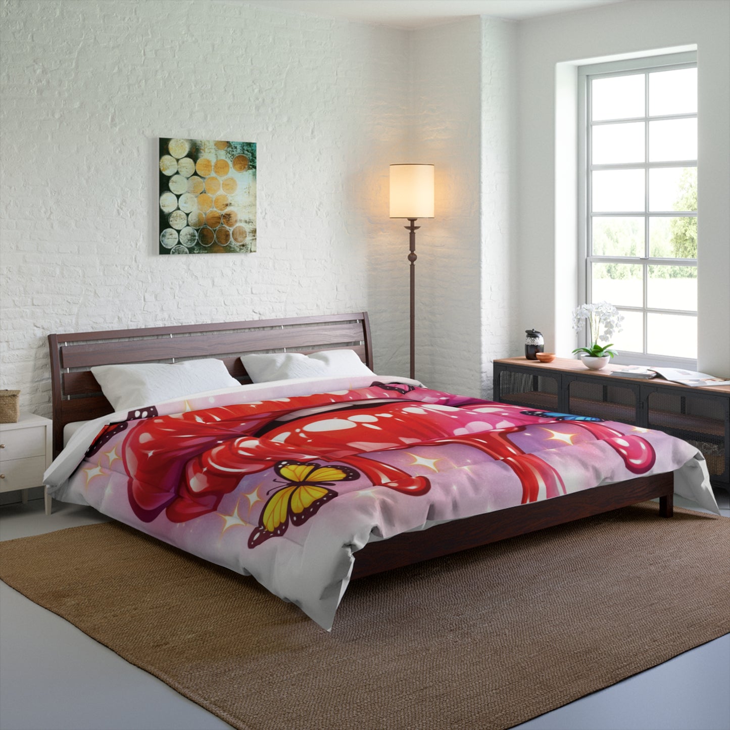Lip Bloom Comforter